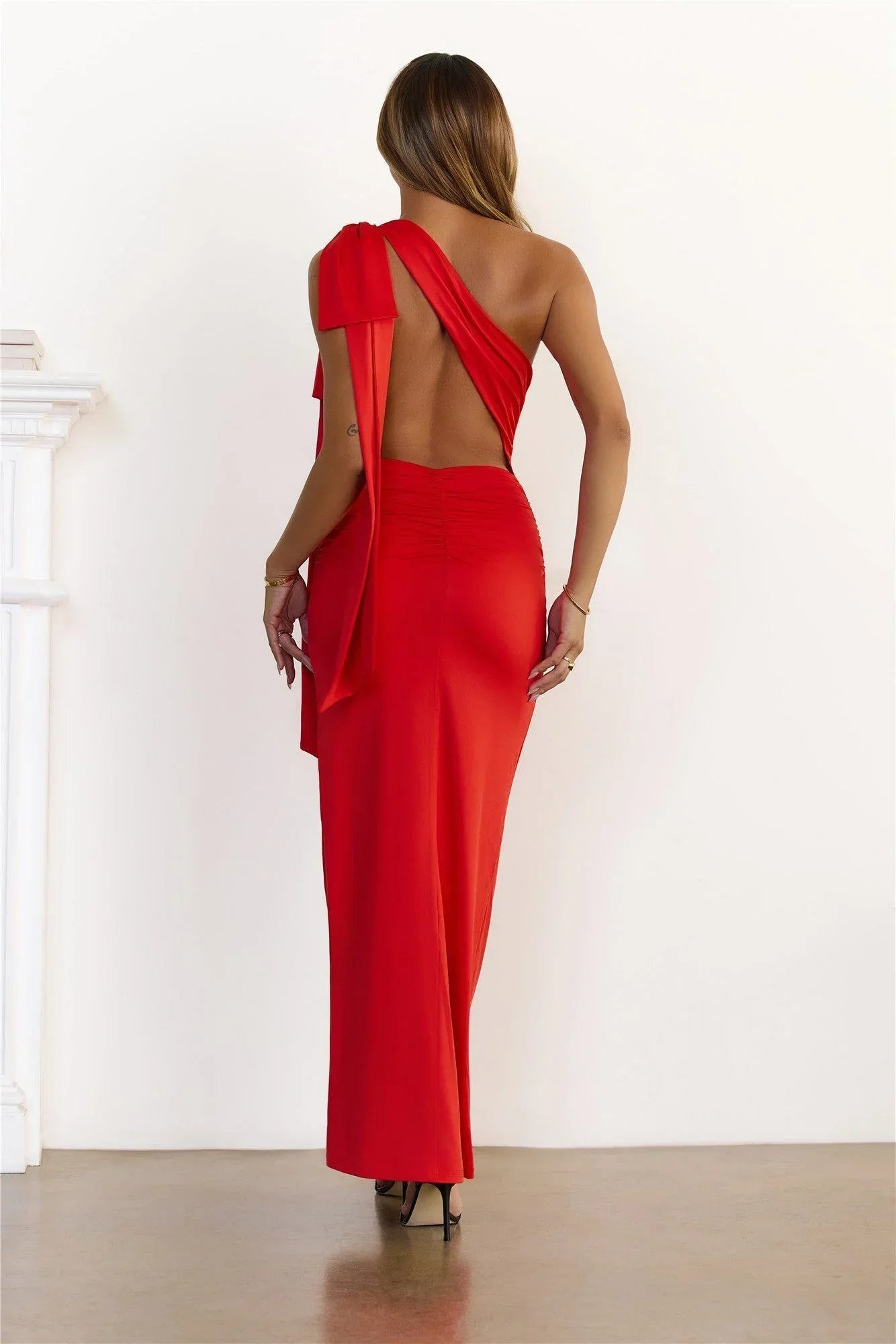 Radiance One-Shoulder Maxi Dress Red