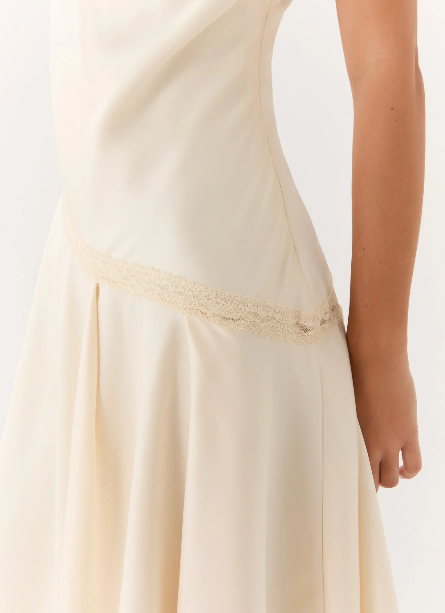 Cleosa Asymmetrical Midi Dress White