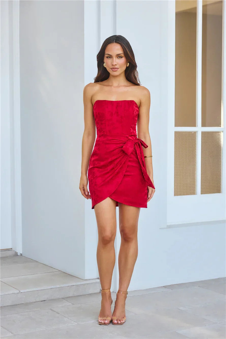 Sizzling Soirées Strapless Mini Dress Red