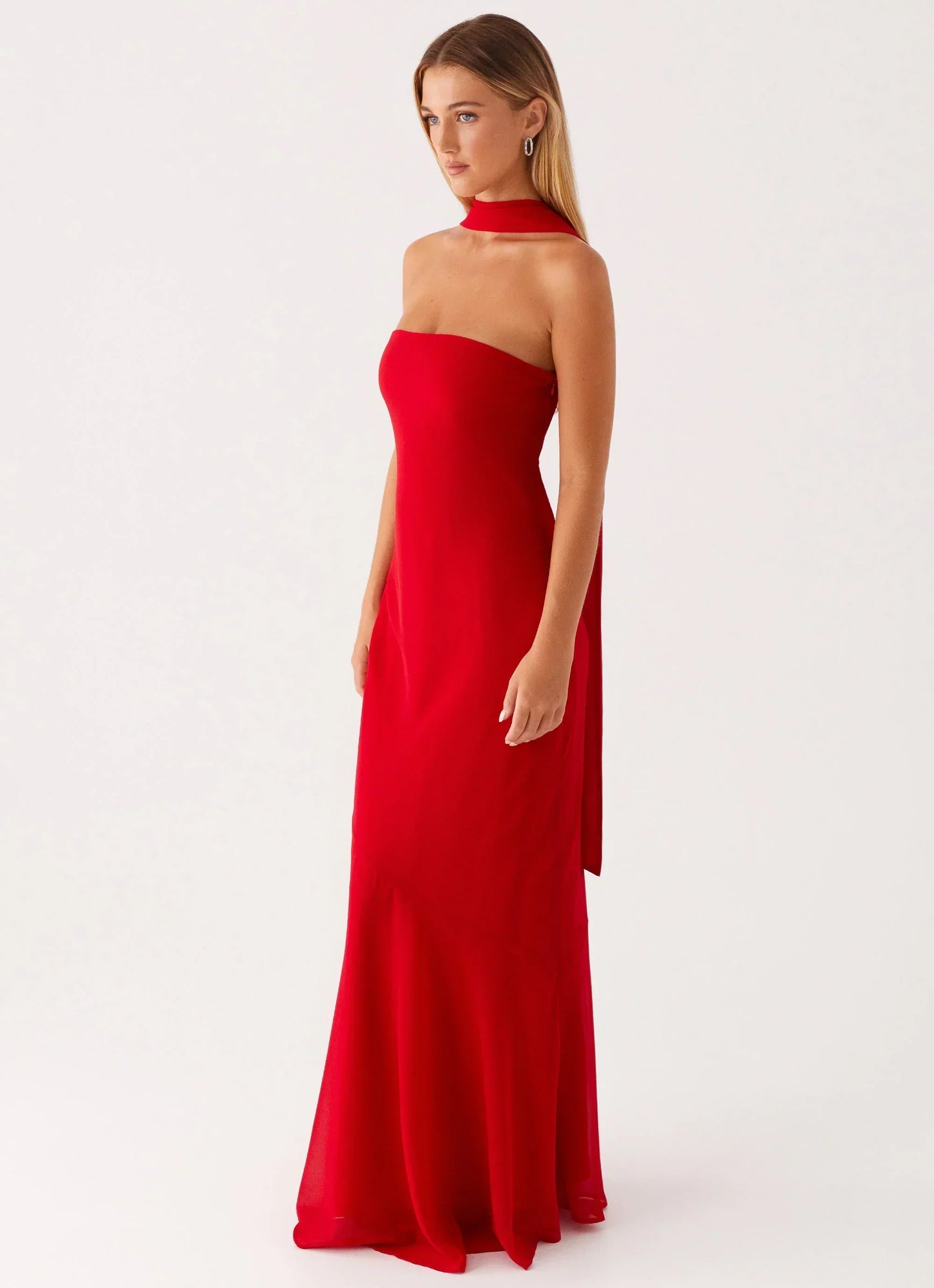 Under The Pagoda Maxi Dress - Red