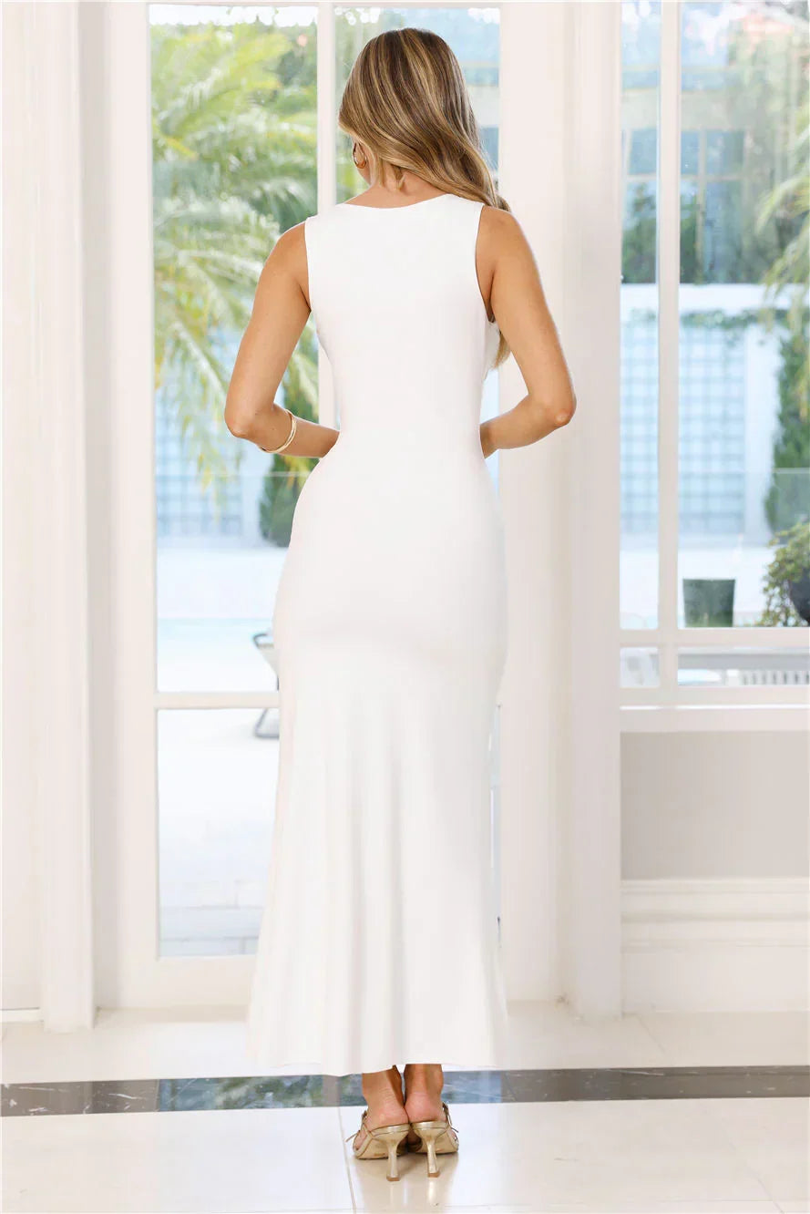 Totally Irresistible Maxi Dress White