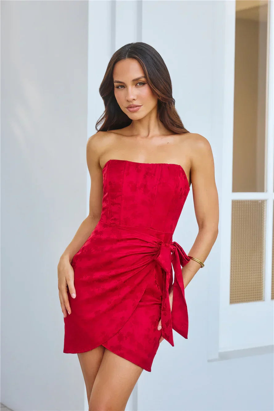 Sizzling Soirées Strapless Mini Dress Red