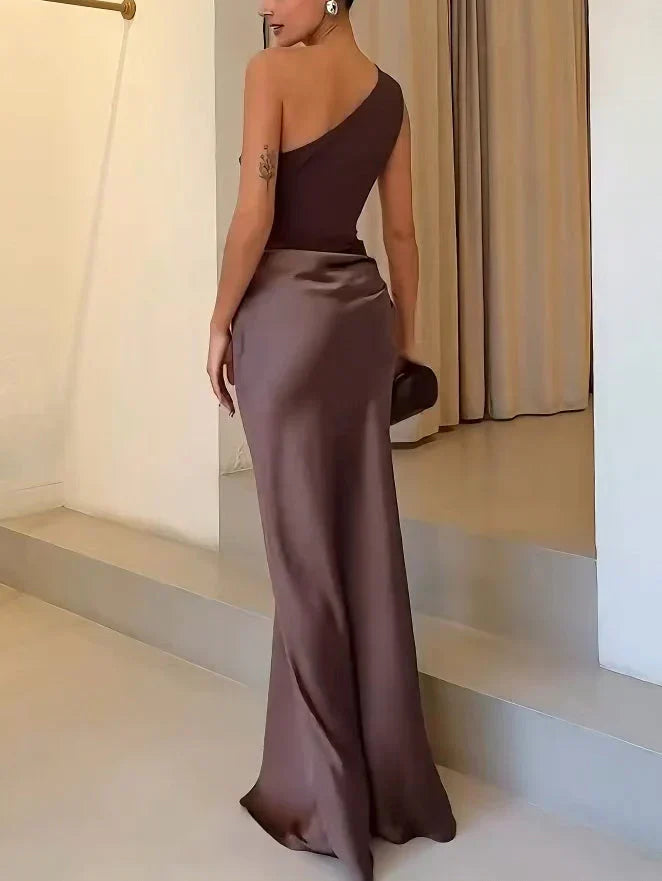 Isabelle Ruched Maxi Dress