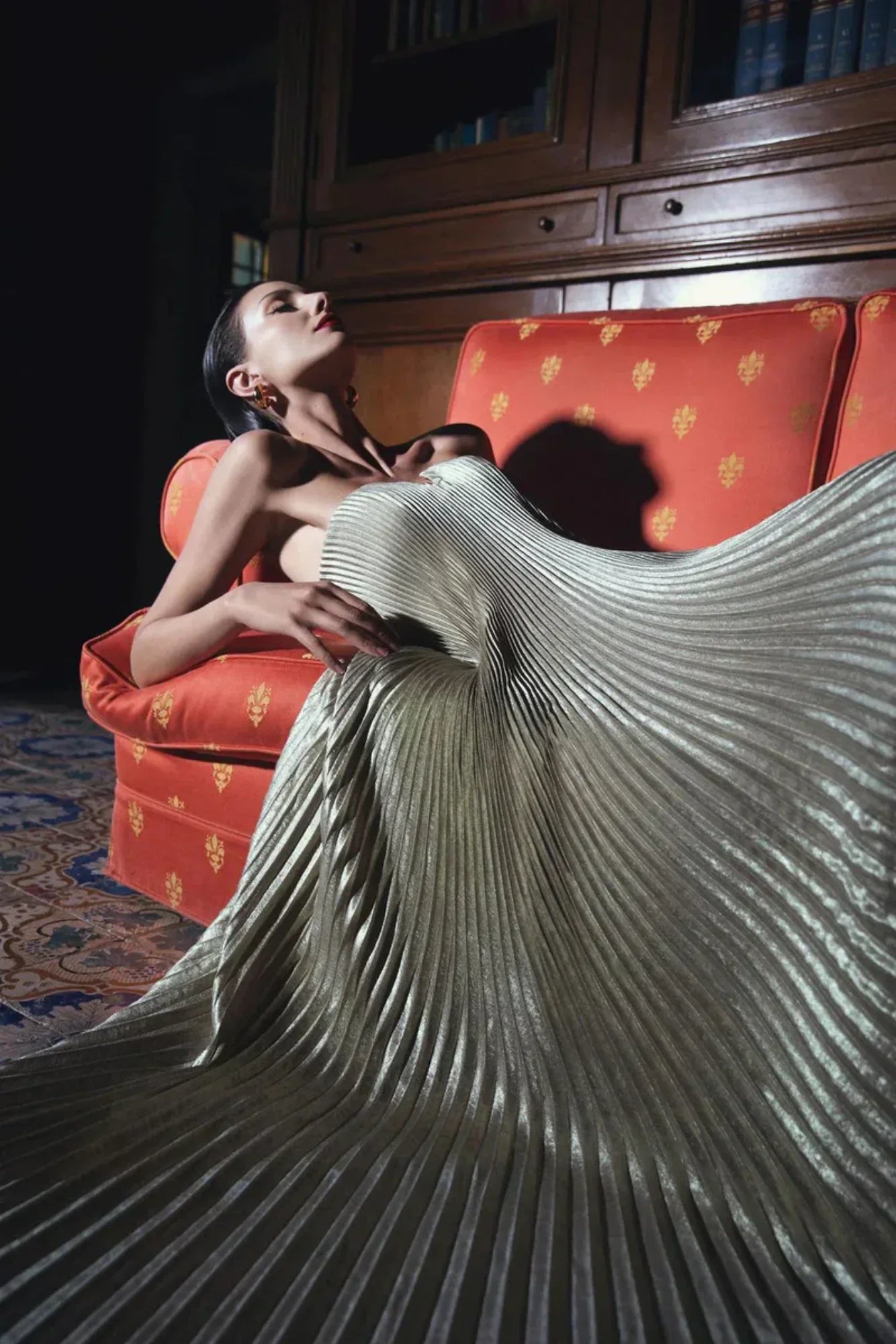 Duttini | Metallic Pleated Strapless Gown