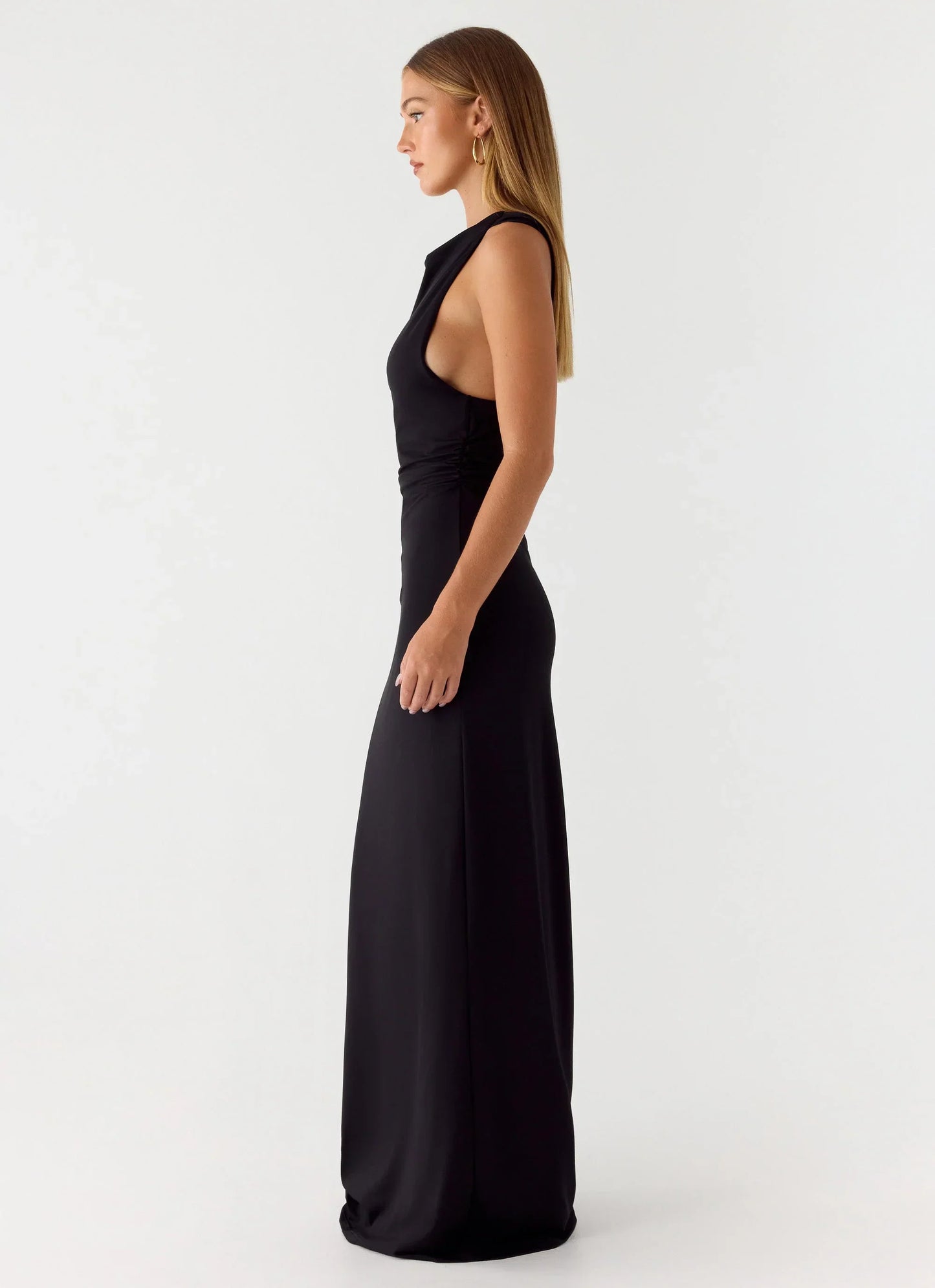 Hidden Agenda Maxi Dress Black